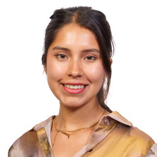 Nicole Morveli Flores